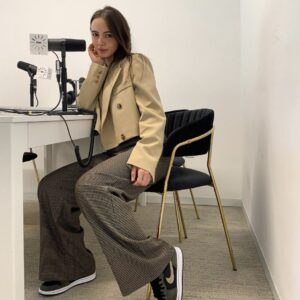 how to start a podcast